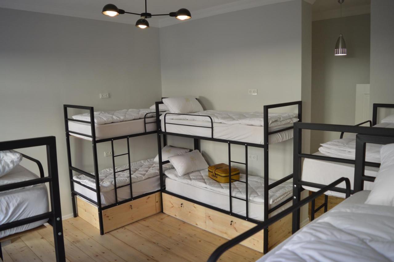 Woodmood Hostel 第比利斯 外观 照片